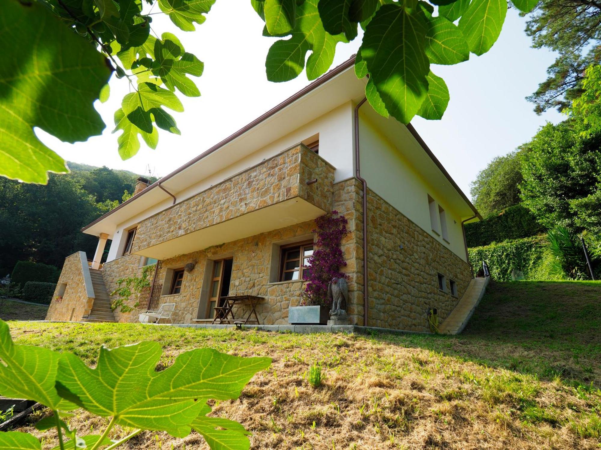 Loft 80 Mts En Un Entorno Natural. Mieres  Bagian luar foto